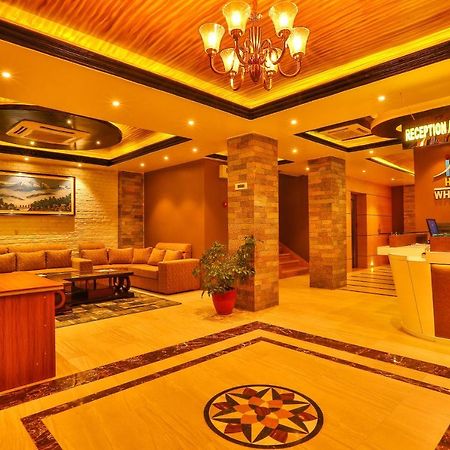 Hotel White Himal Pokhara Eksteriør bilde